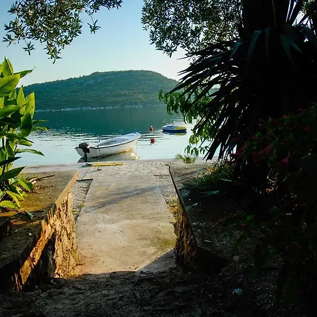 Adrialuka Lägenhet *