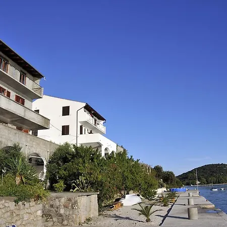 Lägenhet Adrialuka *