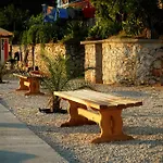 Adrialuka *