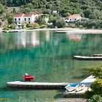 Apartment Adrialuka