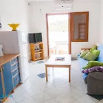 Apartment Adrialuka *