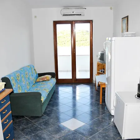 Adrialuka Apartmán *