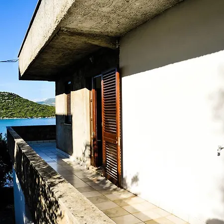Adrialuka Apartament