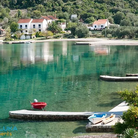 Apartament Adrialuka